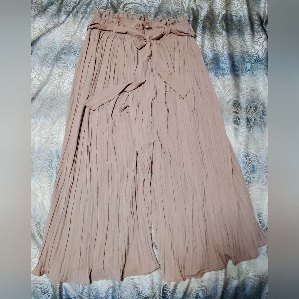 Flowy Tan Wide-Leg Pants